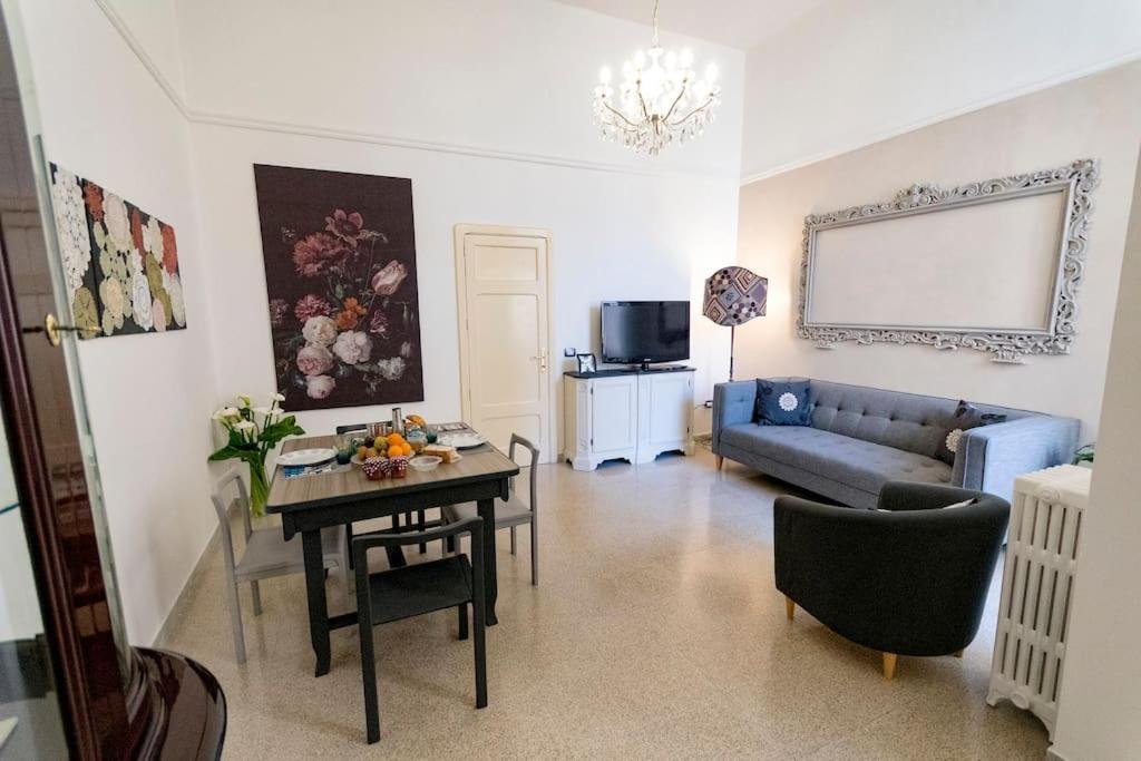 Mary'S House Apartment Lecce Exterior foto